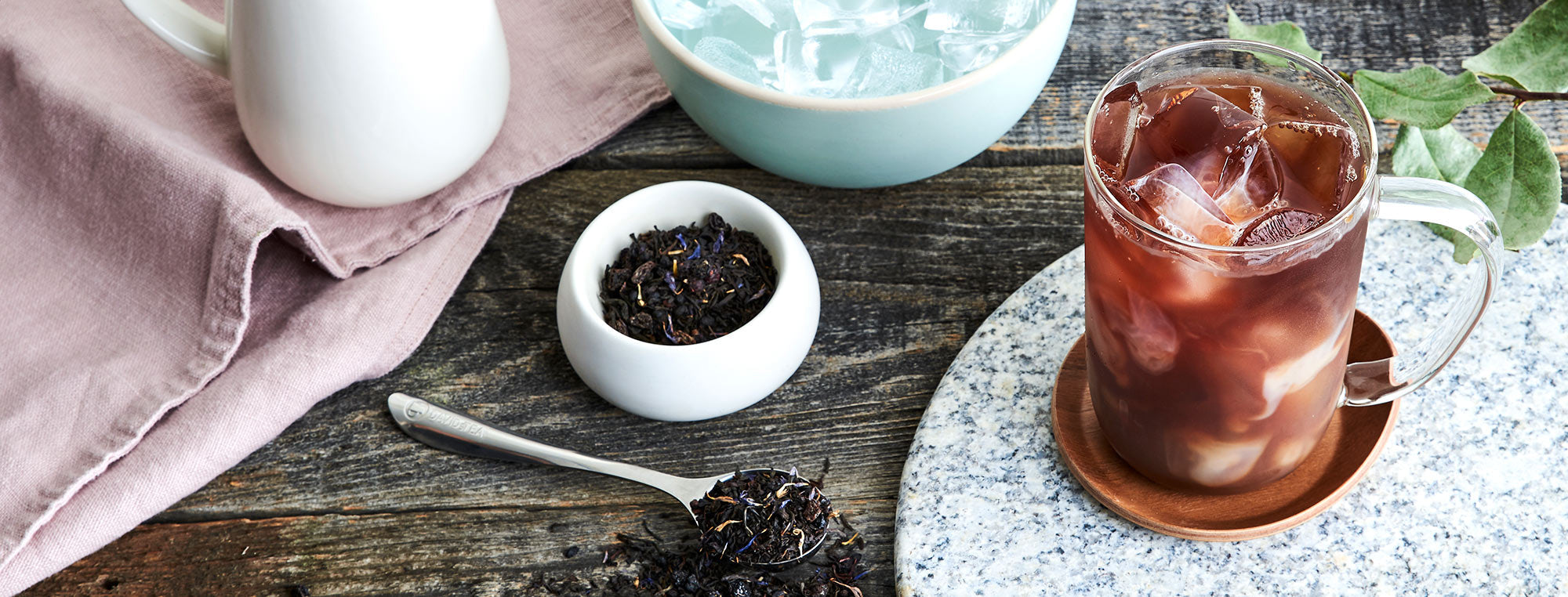 Tea 101: How to make an iced tea latte