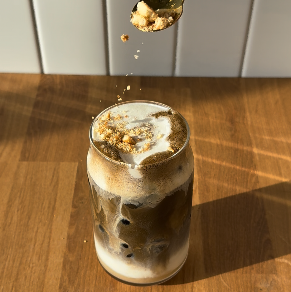 toasty hojicha latte