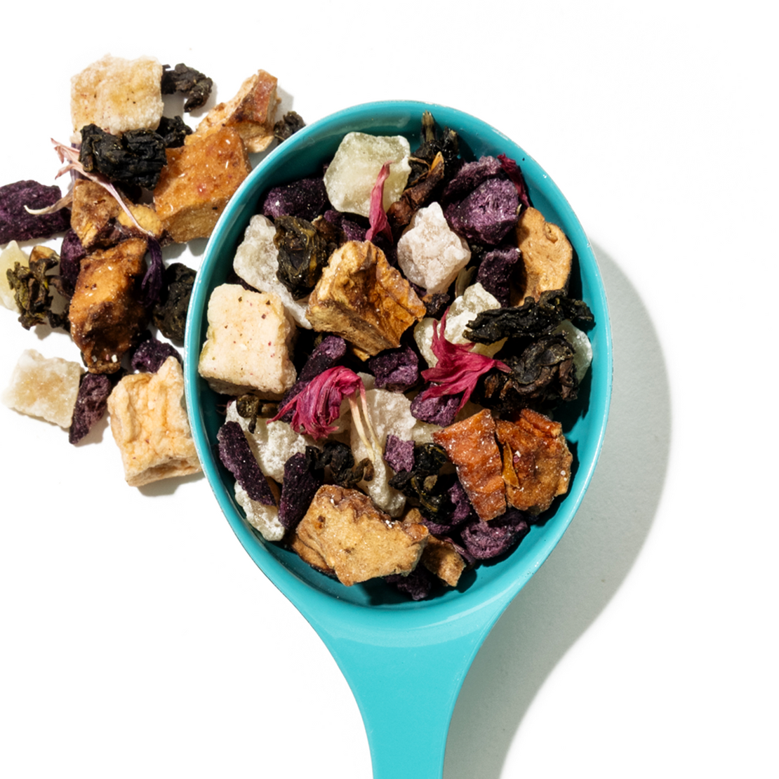 Guava Colada Tea Oolong front view